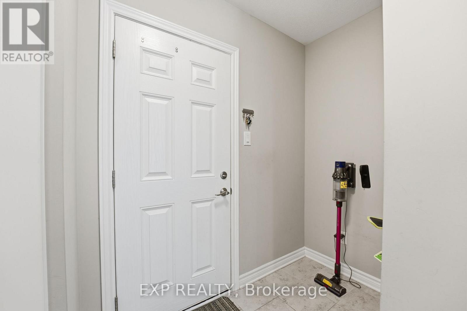 118 Discovery Crescent, Ottawa, Ontario  K2S 0Z9 - Photo 28 - X12806594