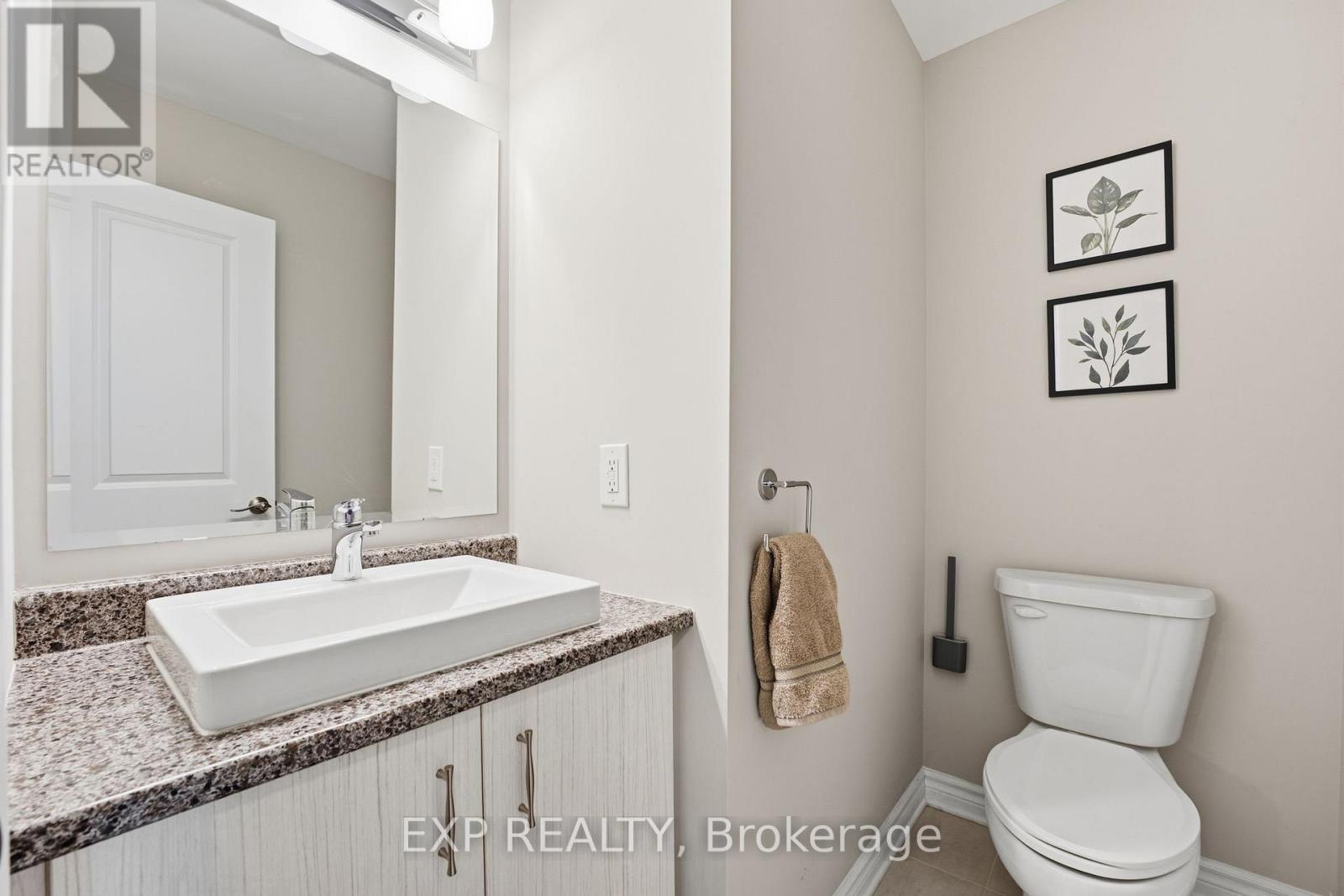 118 Discovery Crescent, Ottawa, Ontario  K2S 0Z9 - Photo 7 - X12806594