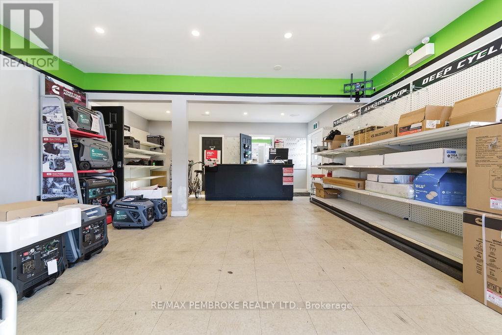 2551 Petawawa Boulevard, Petawawa, Ontario K8H 1Y6 - Photo 22 - X12806498