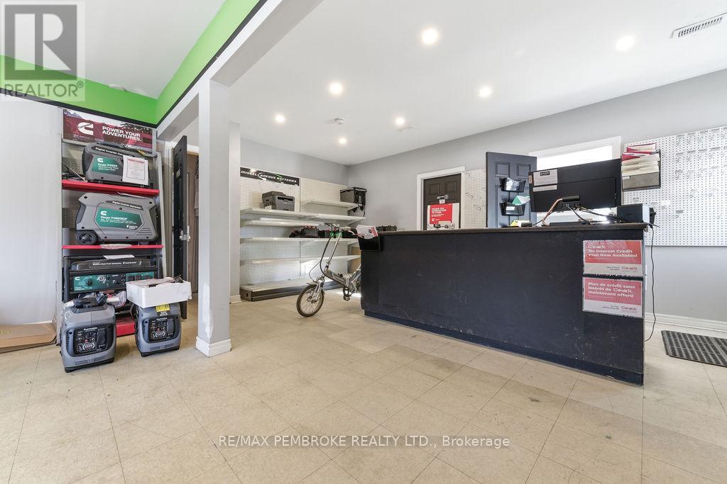 2551 Petawawa Boulevard, Petawawa, Ontario K8H 1Y6 - Photo 23 - X12806498