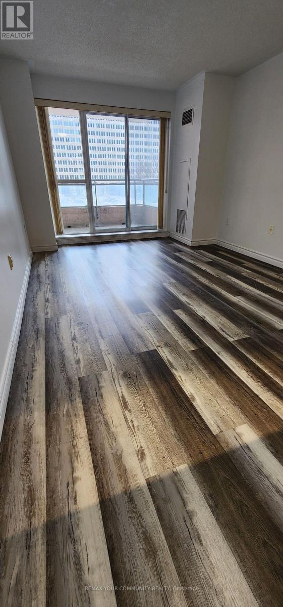 308 - 887 Bay Street, Toronto, Ontario  M5S 3K4 - Photo 5 - C12656356