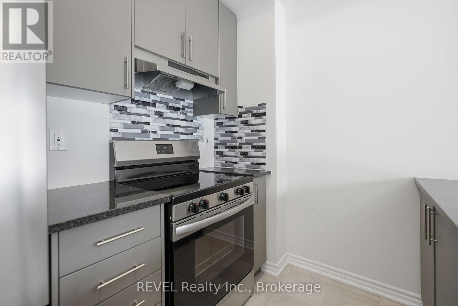 27 Admiral Road, Welland, Ontario  L3B 0H4 - Photo 17 - X12806580