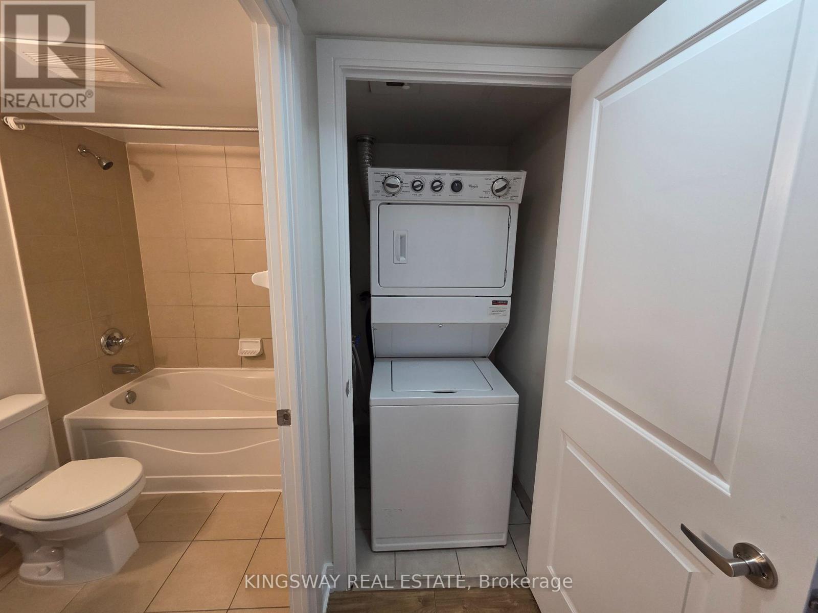 710 - 330 Burnhamthorpe Road W, Mississauga, Ontario  L5B 0E1 - Photo 21 - W12795928