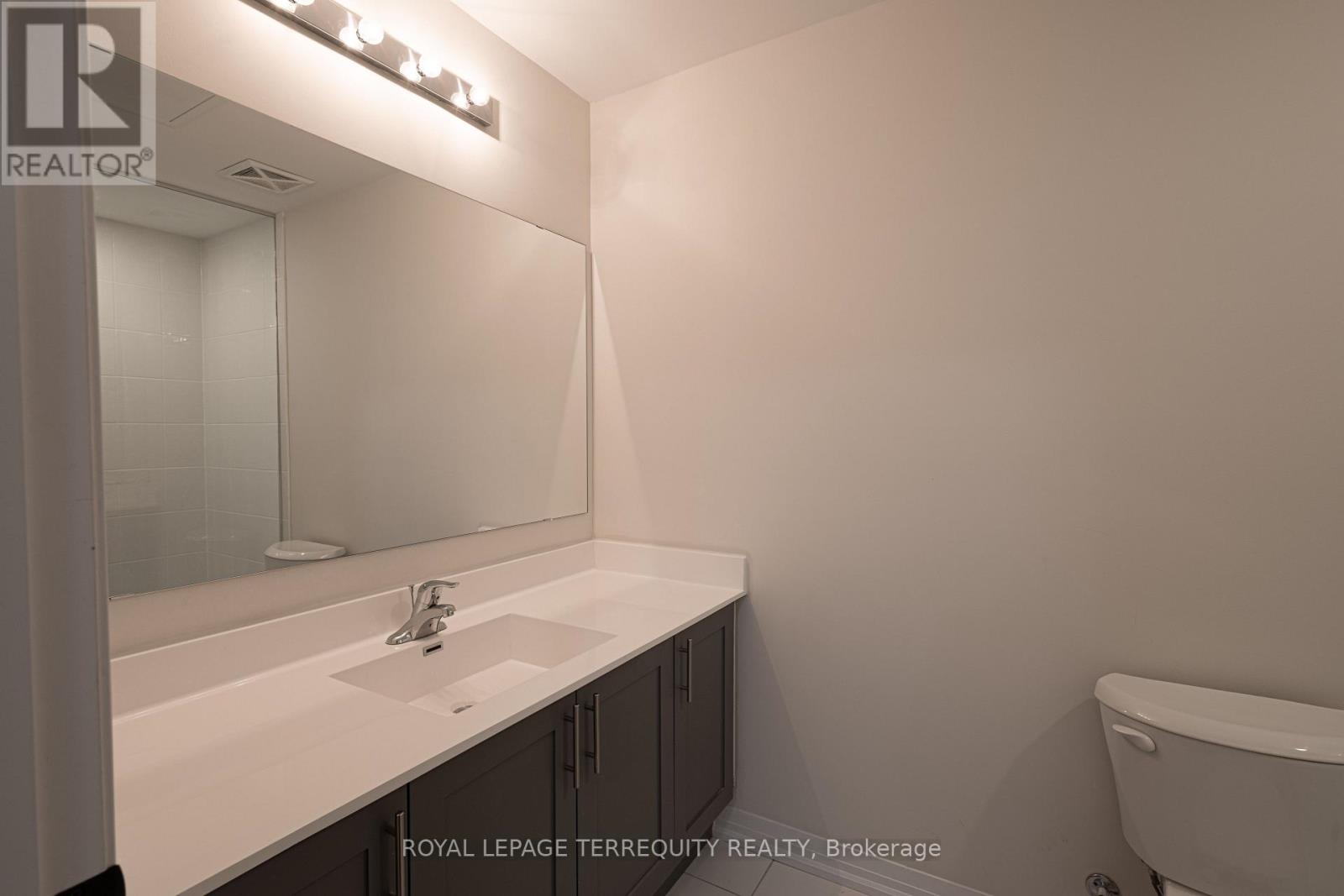 129 - 1573 Rose Way, Milton, Ontario  L9E 1N4 - Photo 16 - W12787130