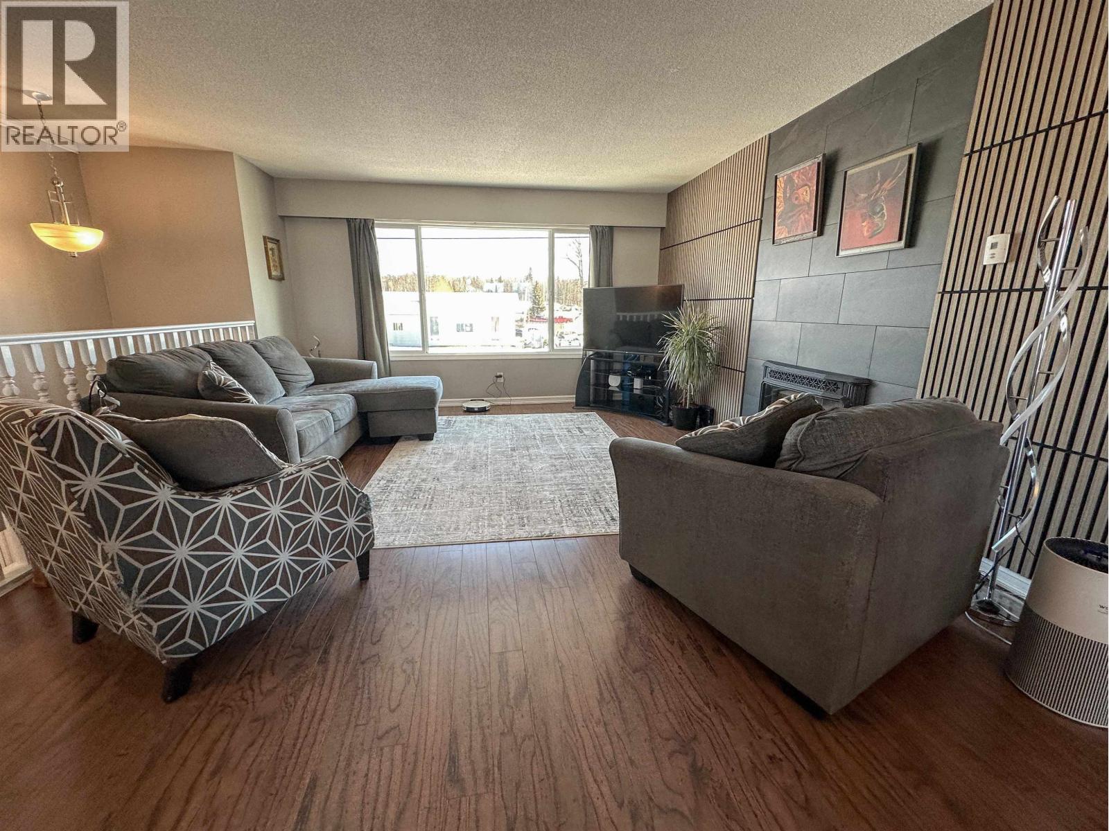 1010 W 7th Avenue, Fort St. James, British Columbia  V0J 1P0 - Photo 3 - R3091162