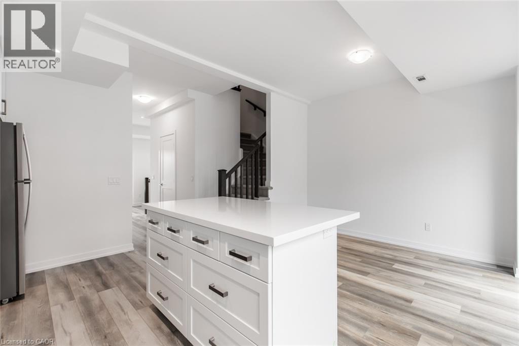 70 Kenesky Drive Unit# 4, Waterdown, Ontario  L8B 2A9 - Photo 16 - 40806589