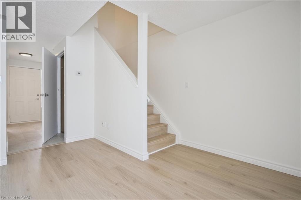 40 Imperial Road N Unit# 71, Guelph, Ontario N1H 8B4 - Photo 27 - 40806532