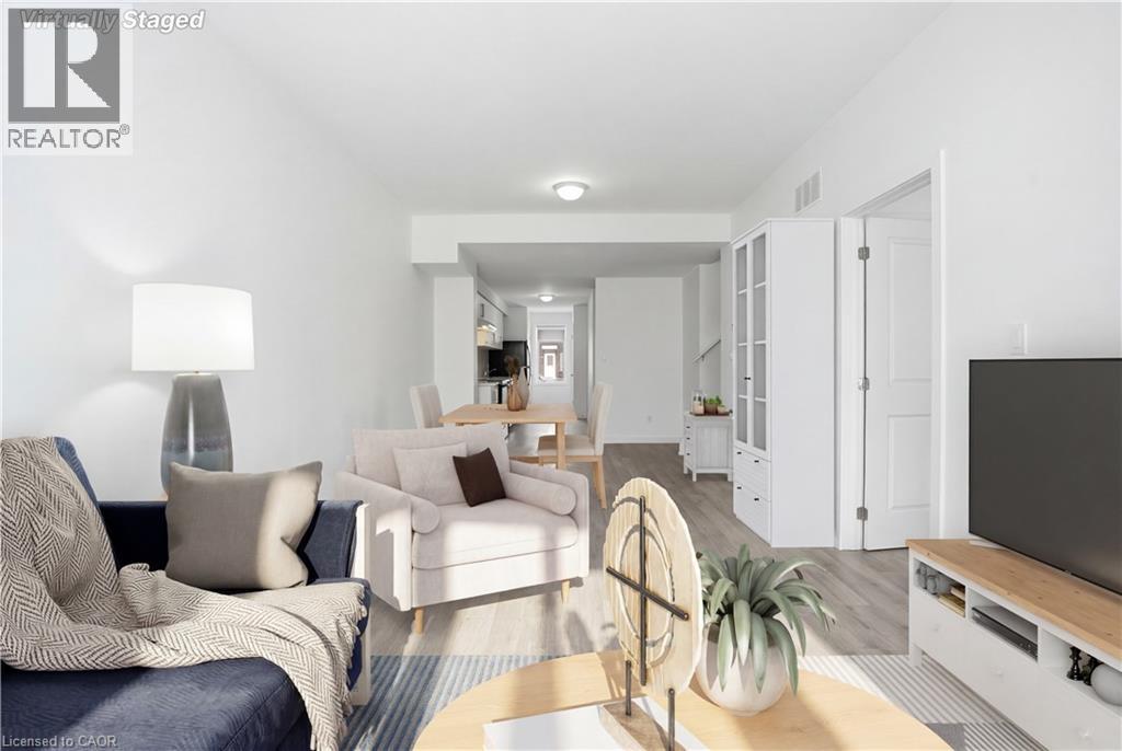 383 Chaffey Street, Welland, Ontario  L3B 0K5 - Photo 2 - 40806500