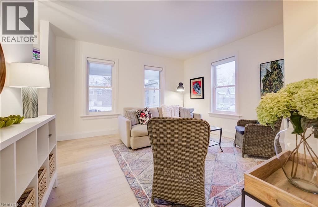 38 Euclid Avenue, Waterloo, Ontario  N2L 1Z3 - Photo 10 - 40806467