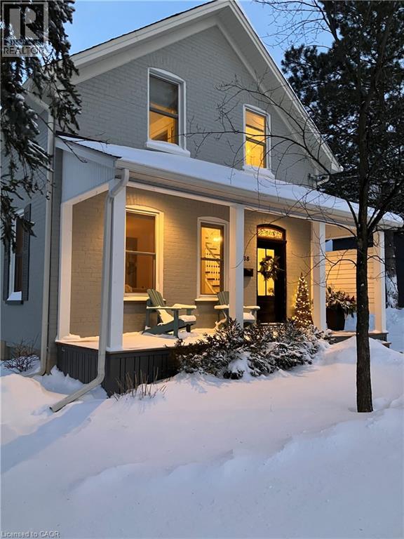 38 Euclid Avenue, Waterloo, Ontario  N2L 1Z3 - Photo 3 - 40806467