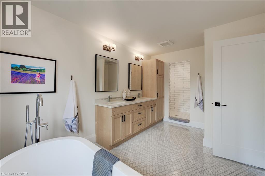 38 Euclid Avenue, Waterloo, Ontario  N2L 1Z3 - Photo 38 - 40806467