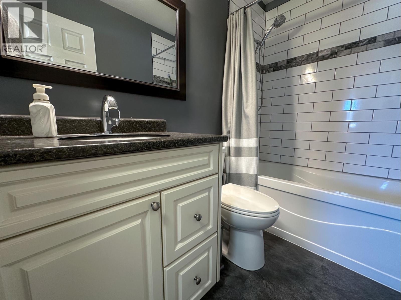 1010 W 7th Avenue, Fort St. James, British Columbia  V0J 1P0 - Photo 24 - R3091162