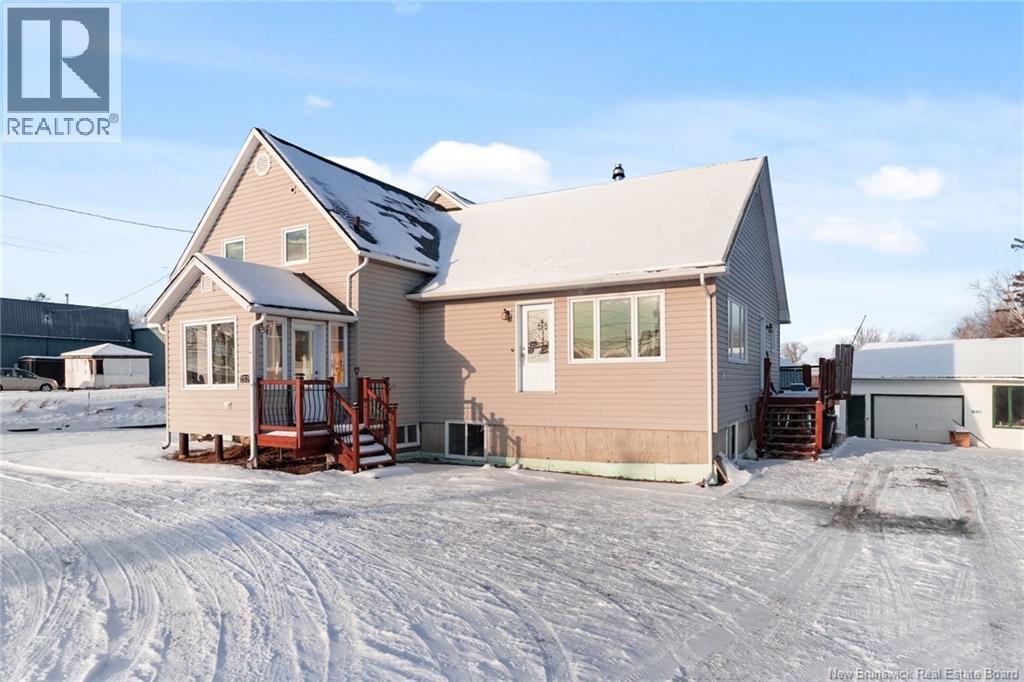 2535 Route 102, Lincoln, New Brunswick