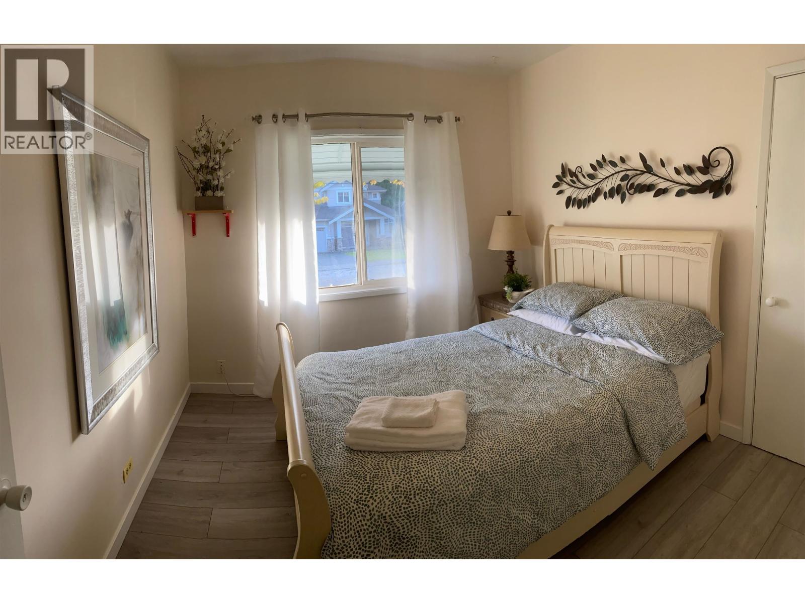 3949 Hertford Street, Burnaby, British Columbia  V5G 2R5 - Photo 5 - R3091940