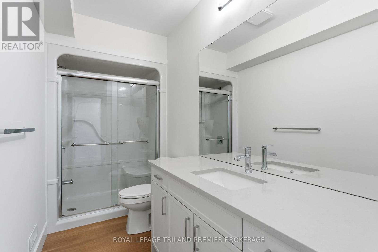 78 Dearing Drive, South Huron, Ontario  N0M 1T0 - Photo 42 - X12428051