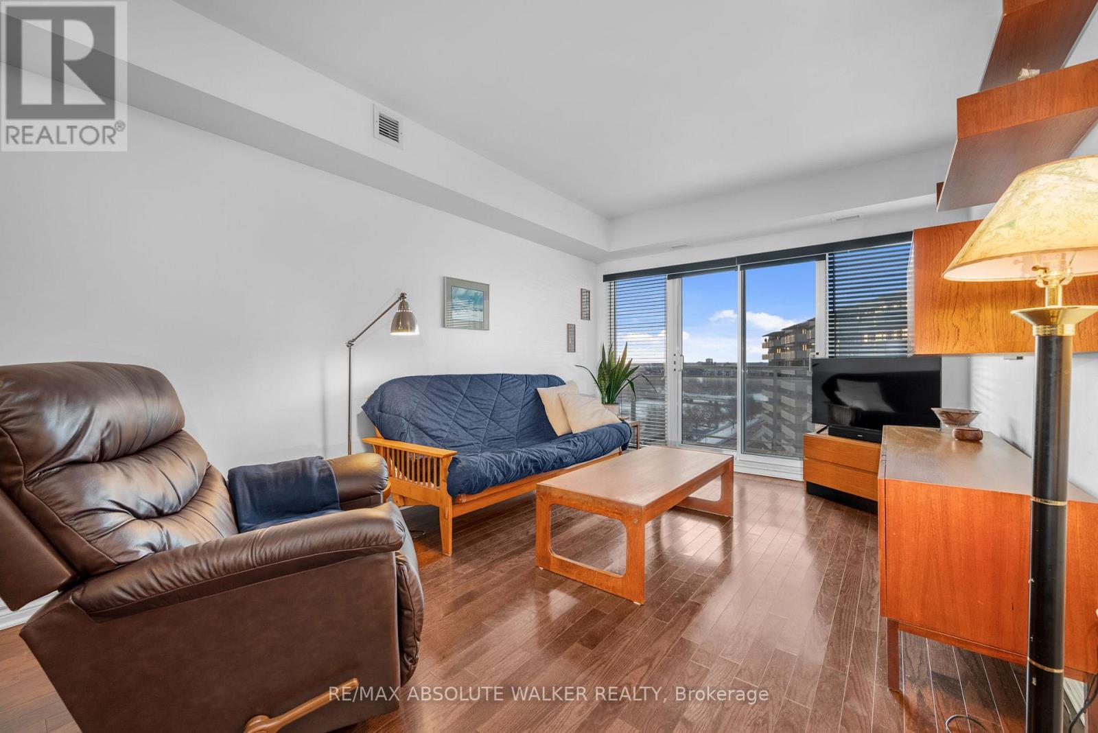 1408 - 70 Landry Street, Ottawa, Ontario  K1L 0A8 - Photo 7 - X12806586