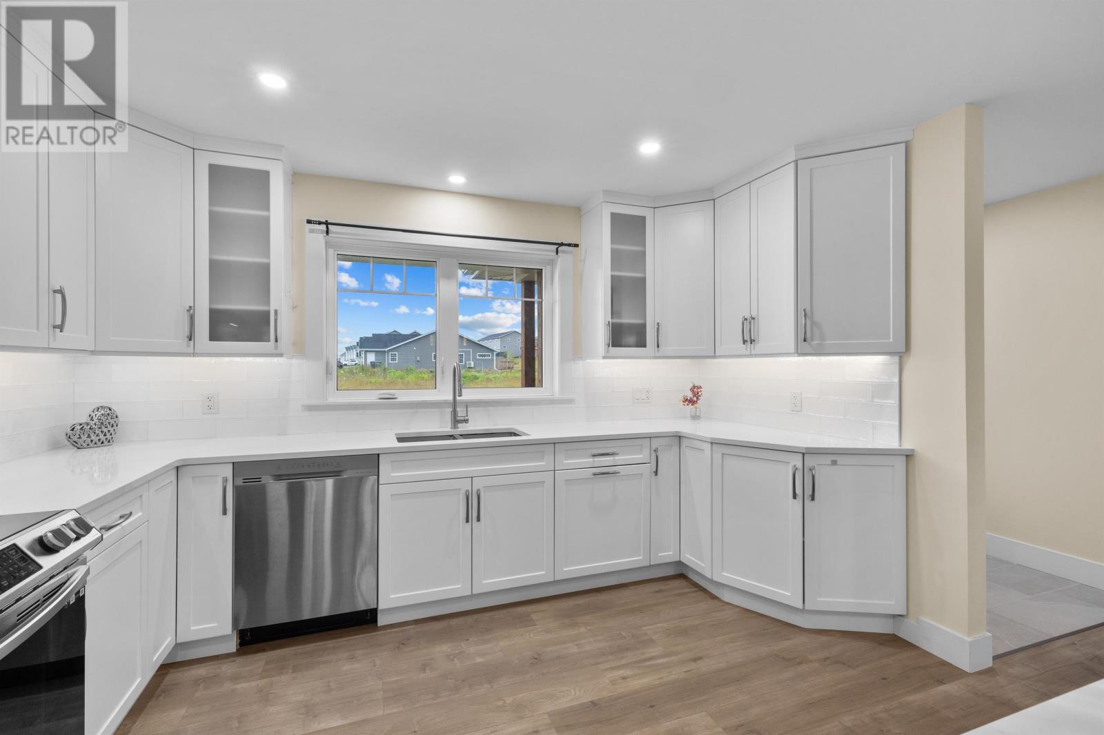 38 Anne Avenue, Charlottetown, Prince Edward Island  C1C 0X4 - Photo 10 - 202603149