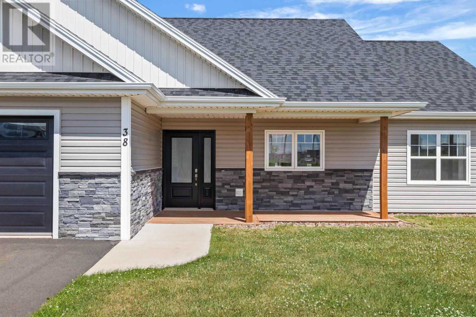 38 Anne Avenue, Charlottetown, Prince Edward Island  C1C 0X4 - Photo 5 - 202603149