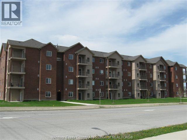 MLS# 26003586: 2650 SANDWICH WEST PARKWAY Unit# 405, LaSalle, Canada