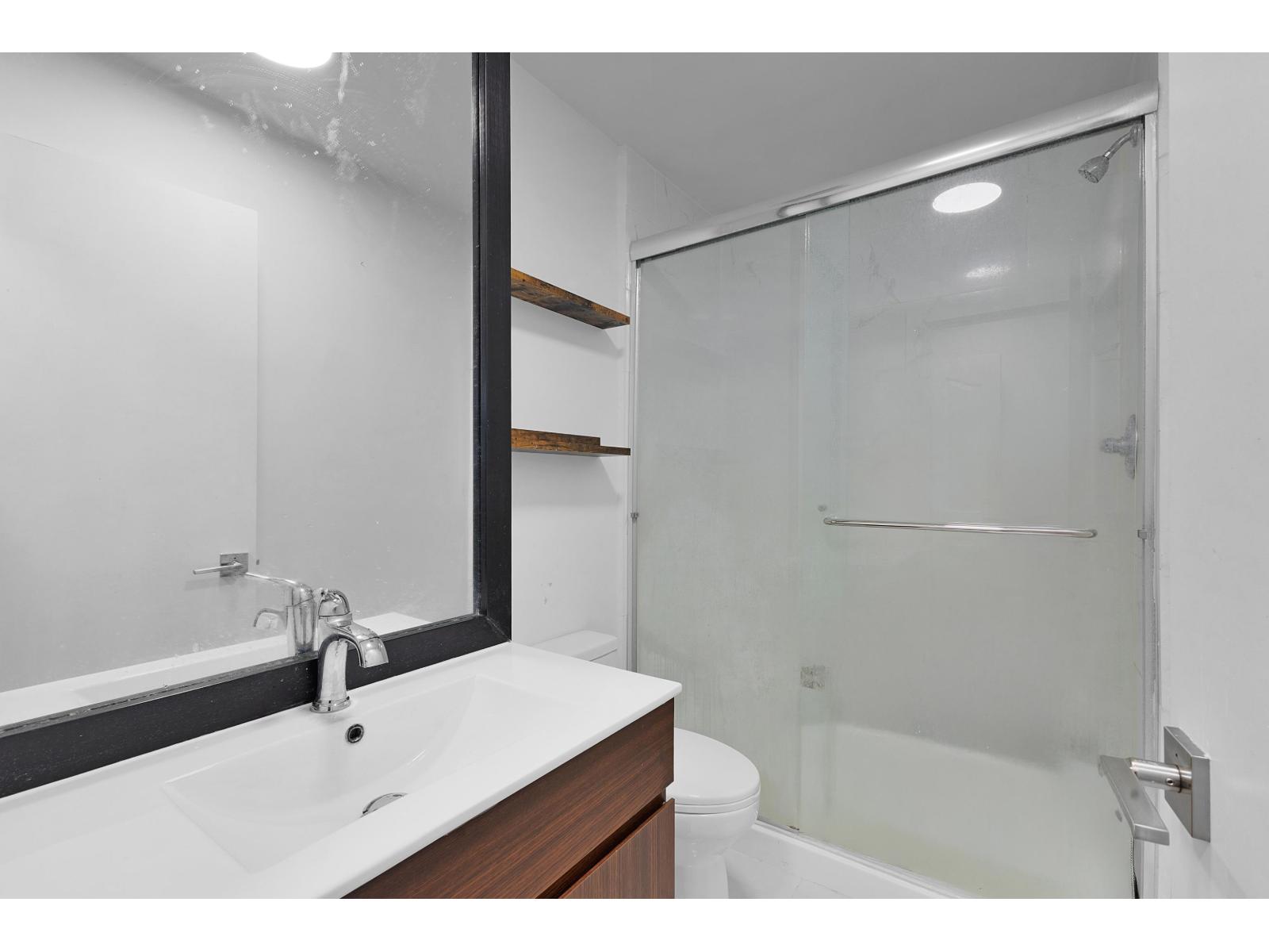 123 Springfield Drive, Langley, British Columbia  V4W 3K6 - Photo 10 - R3089497