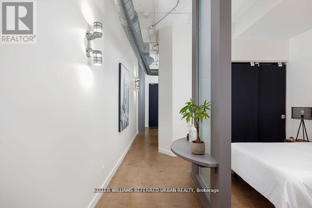 618 - 155 Dalhousie Street, Toronto, Ontario  M5B 2P7 - Photo 5 - C12595842