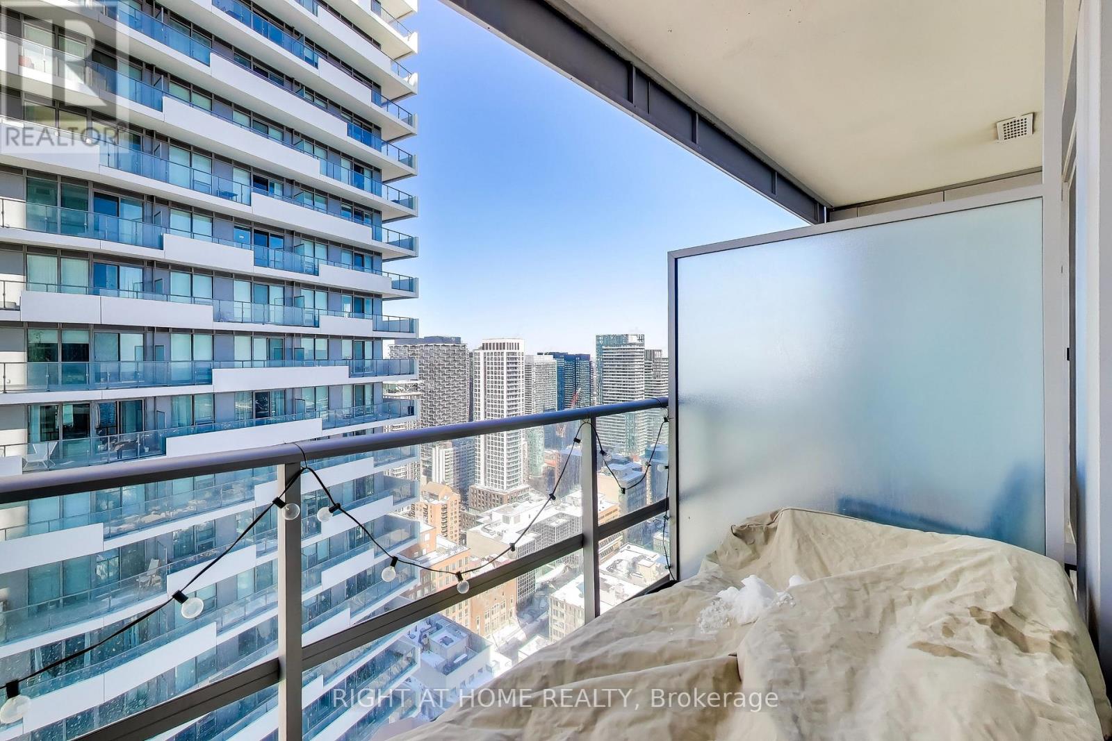4409 - 2191 Yonge Street, Toronto (Mount Pleasant West), Ontario  M4S 3H8 - Photo 17 - C12806548
