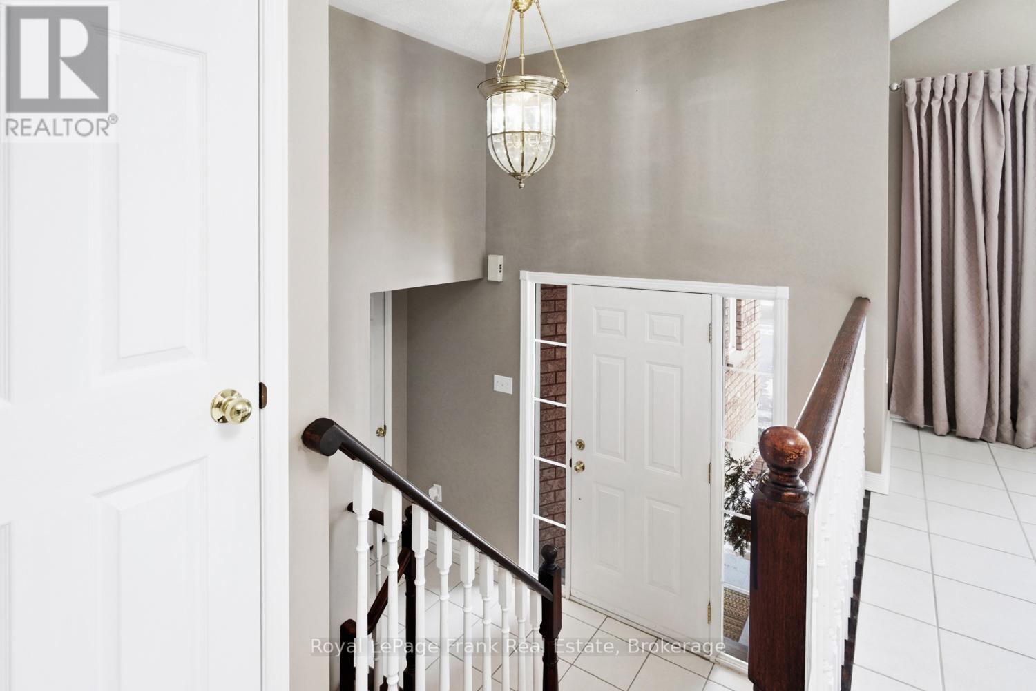 284 Rockingham Court, Cobourg, Ontario  K9A 5W3 - Photo 4 - X12805108