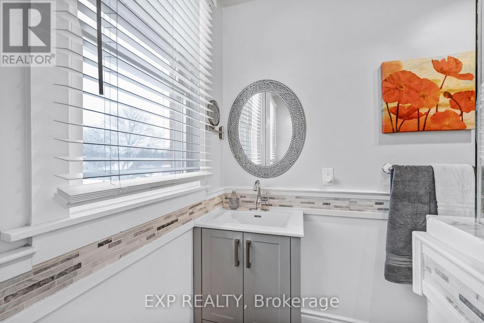 29 Golders Green Avenue, Toronto, Ontario  M1C 3N5 - Photo 25 - E12806596