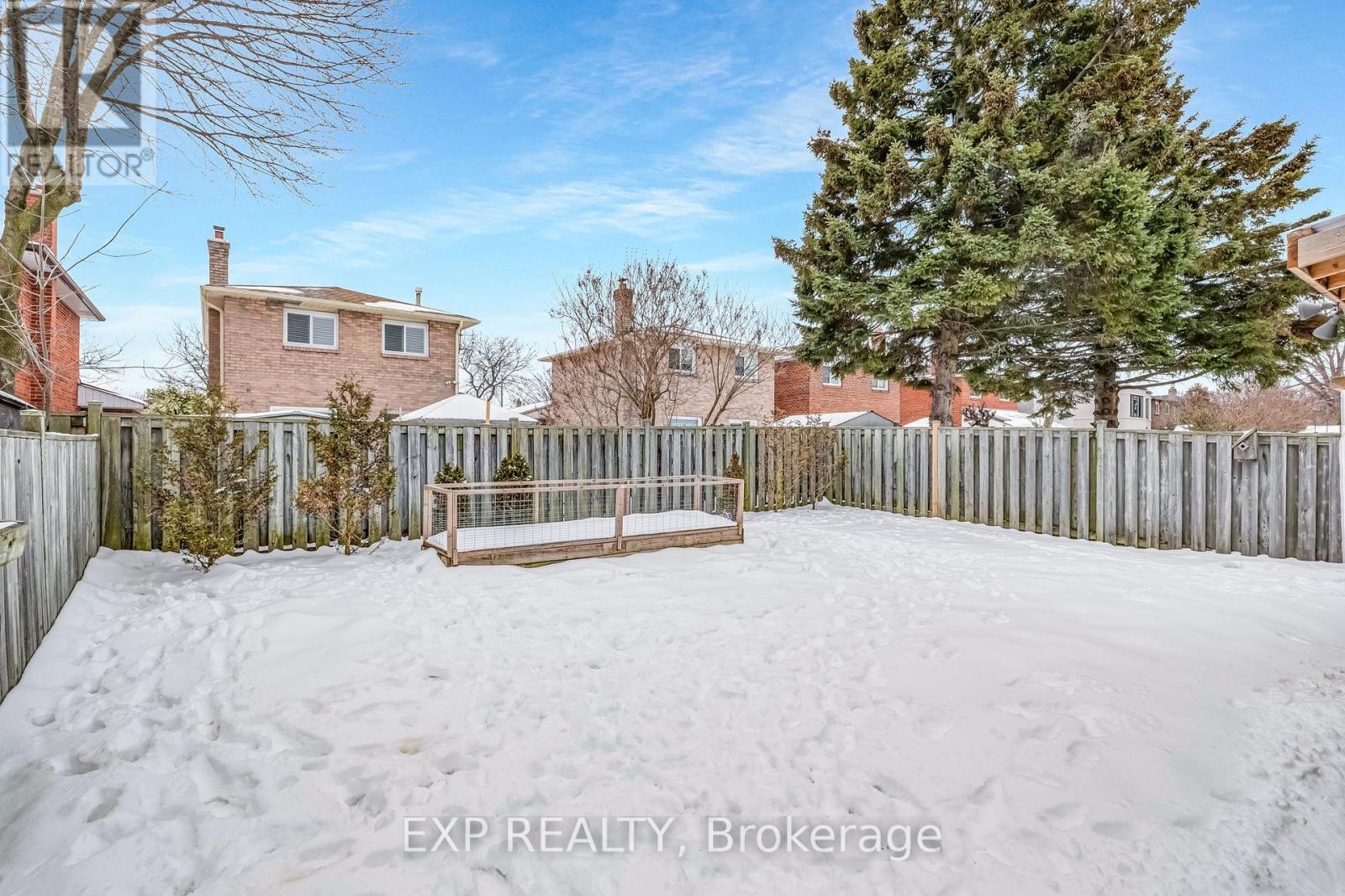 29 Golders Green Avenue, Toronto, Ontario  M1C 3N5 - Photo 41 - E12806596