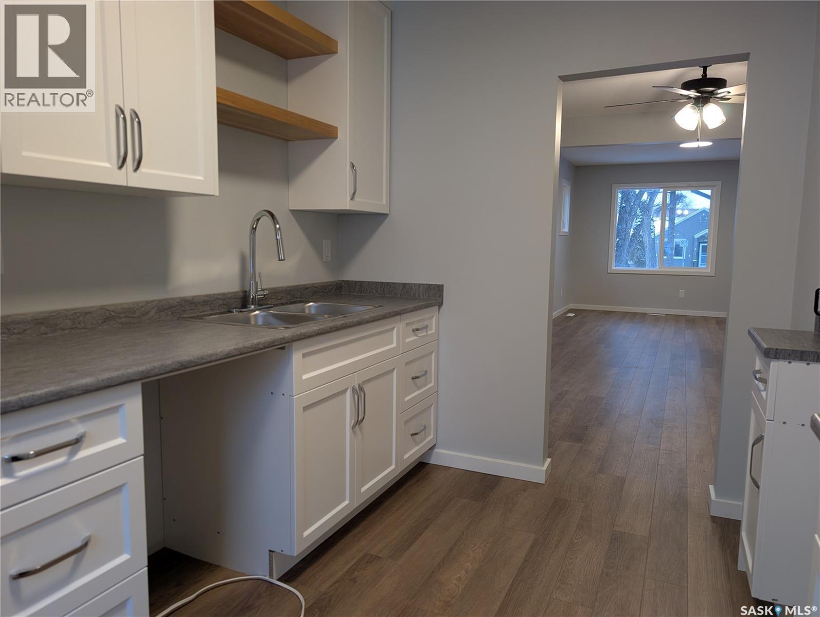 102 32nd Street W, Saskatoon, Saskatchewan  S7L 0S1 - Photo 7 - SK028940