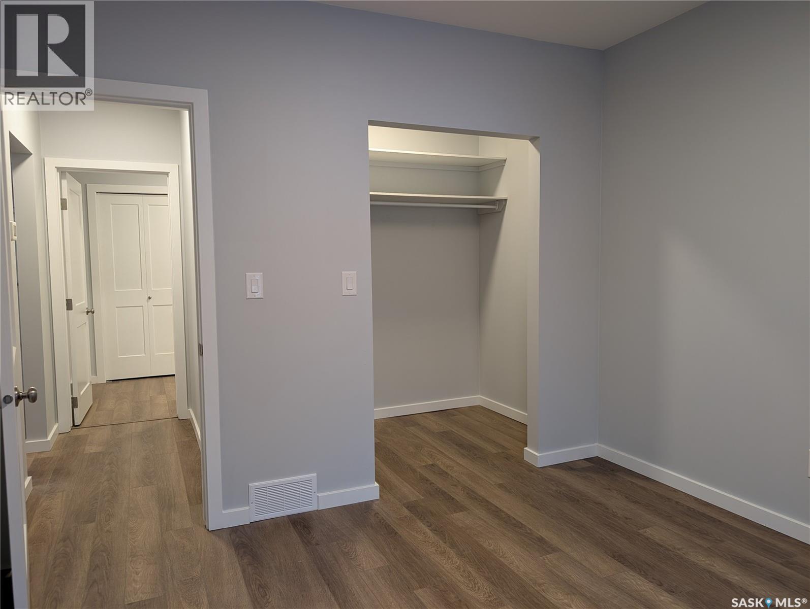 102 32nd Street W, Saskatoon, Saskatchewan  S7L 0S1 - Photo 8 - SK028940