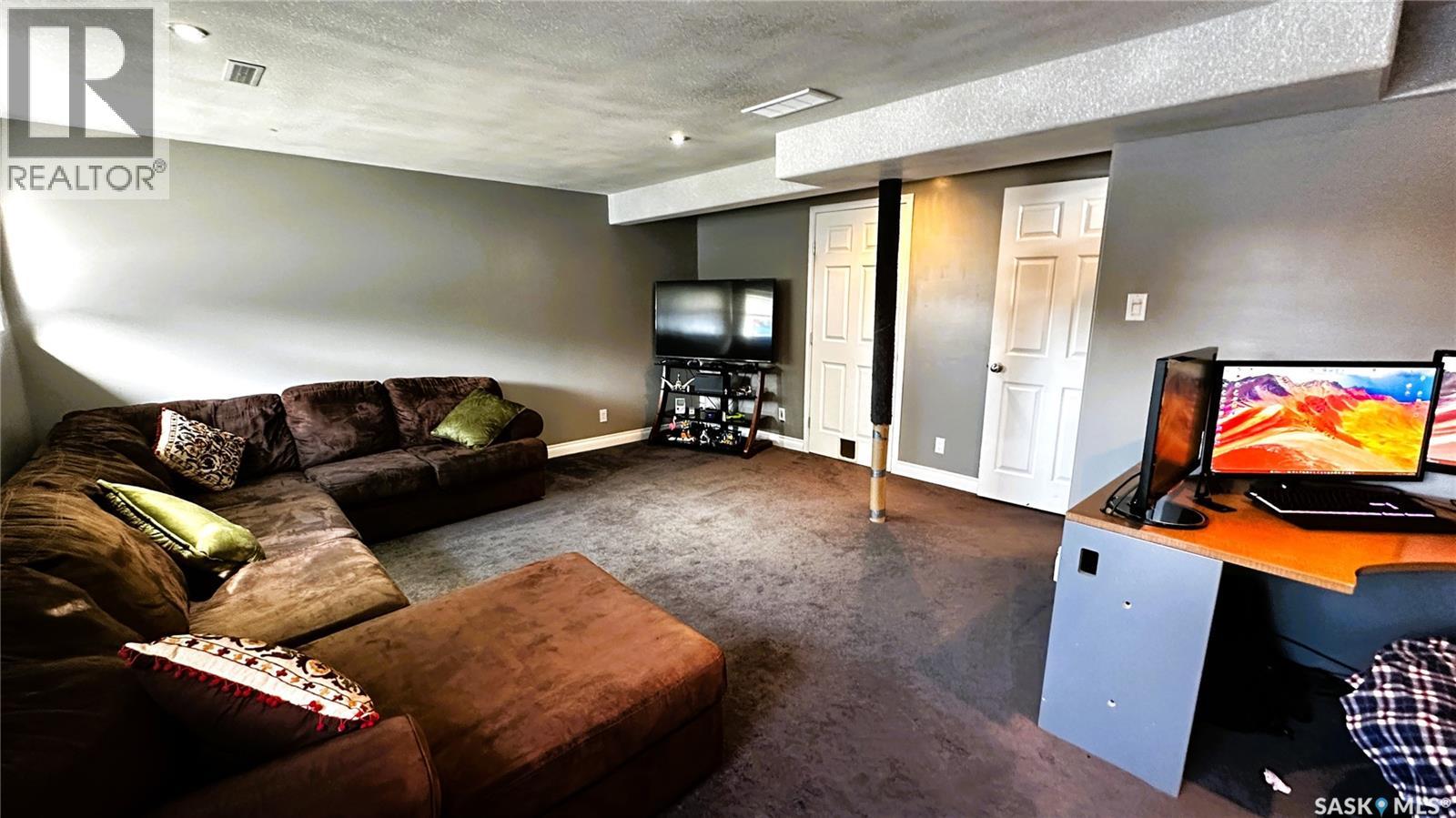 1026 Mawson Bay N, Regina, Saskatchewan  S4X 2P6 - Photo 29 - SK028936