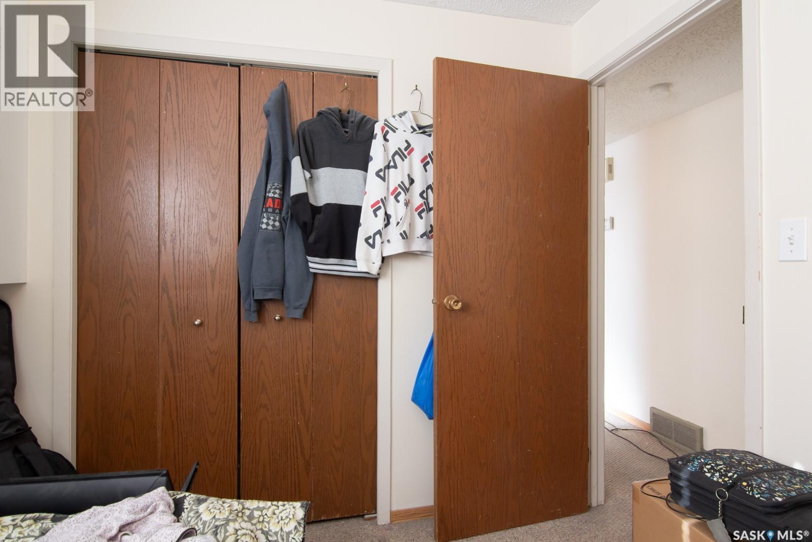 232-234 Langevin Crescent, Saskatoon, Saskatchewan  S7L 5R3 - Photo 26 - SK028931