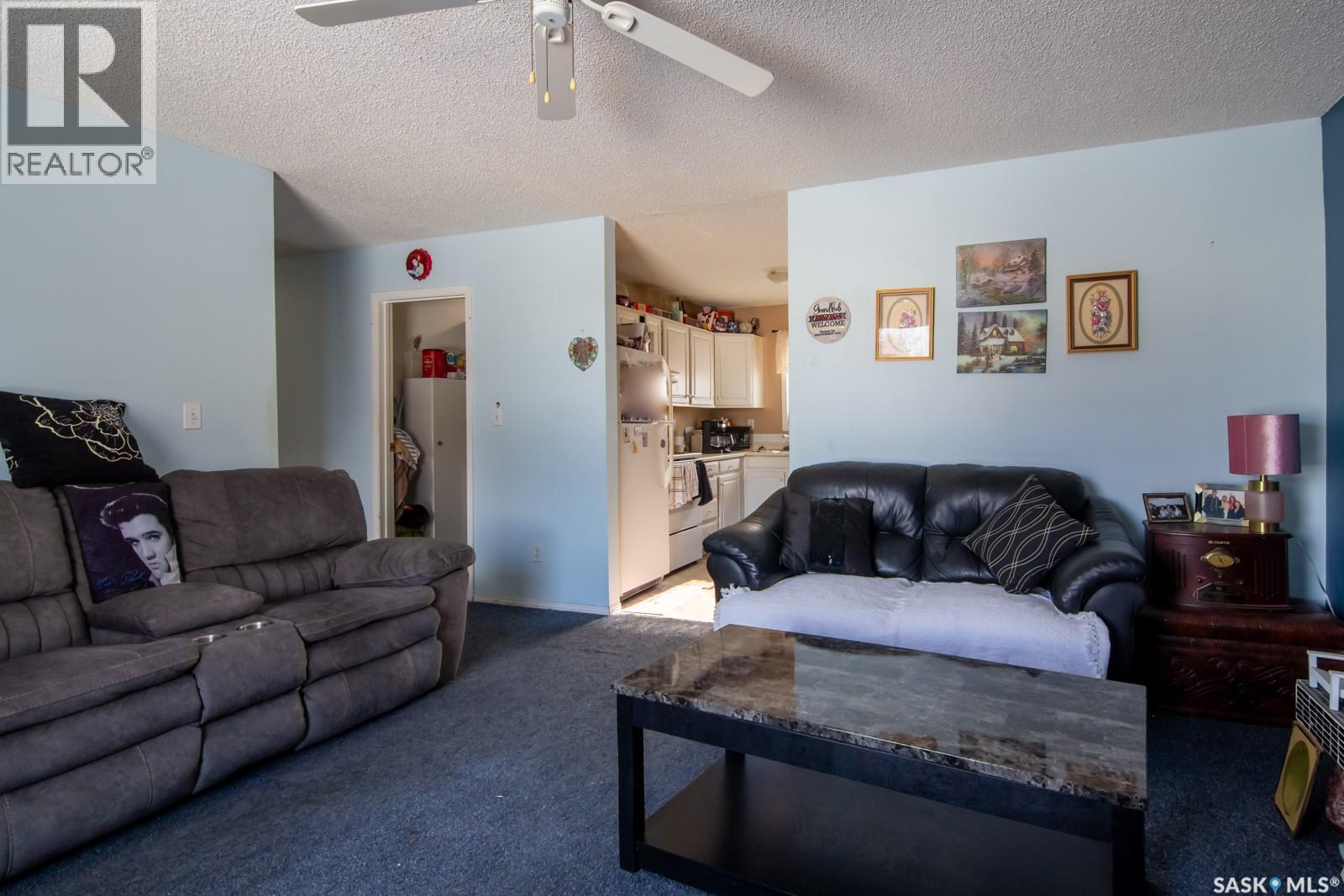 232-234 Langevin Crescent, Saskatoon, Saskatchewan  S7L 5R3 - Photo 5 - SK028931