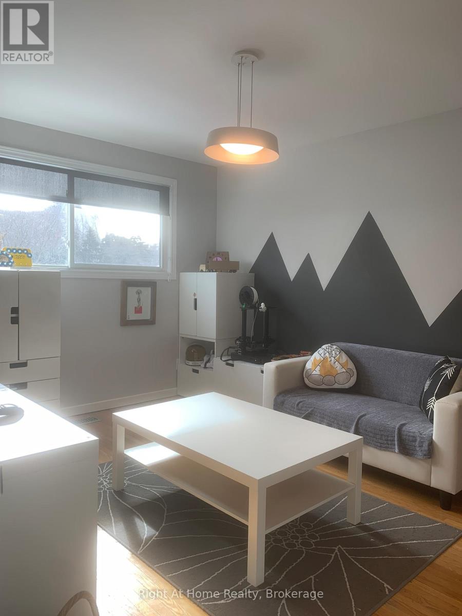 5224 Verhoeven Road, Burlington, Ontario  L7L 3A9 - Photo 13 - W12806674