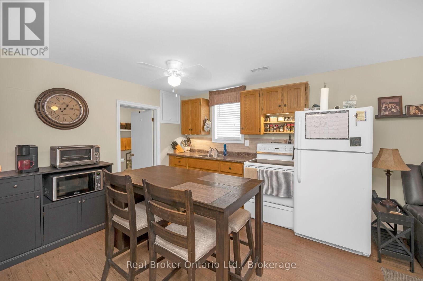 122 King Street, Brant (Burford), Ontario  N0E 1A0 - Photo 17 - X12806654