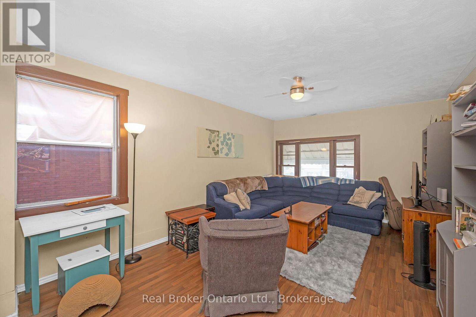 122 King Street, Brant (Burford), Ontario  N0E 1A0 - Photo 29 - X12806654