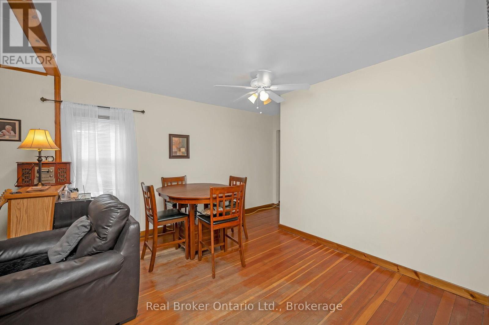 122 King Street, Brant (Burford), Ontario  N0E 1A0 - Photo 38 - X12806654