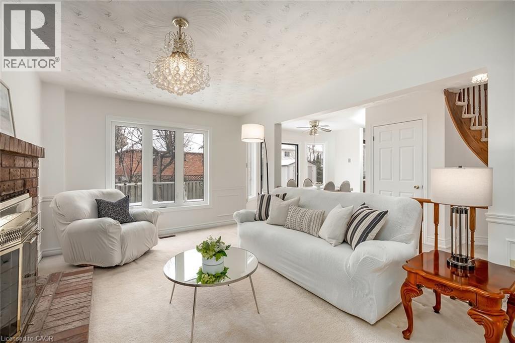 2098 Oakmead Boulevard, Oakville, Ontario  L6H 5C1 - Photo 13 - 40805566