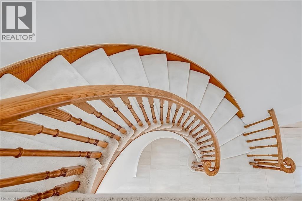 2098 Oakmead Boulevard, Oakville, Ontario  L6H 5C1 - Photo 18 - 40805566