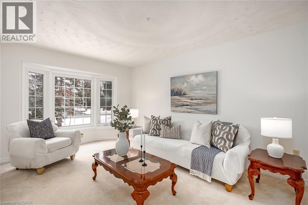 2098 Oakmead Boulevard, Oakville, Ontario  L6H 5C1 - Photo 5 - 40805566