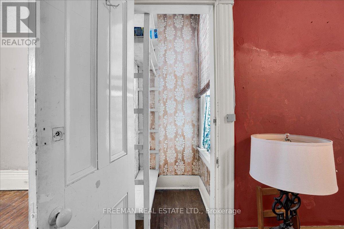 116 Brunswick Avenue, Toronto, Ontario  M5S 2M2 - Photo 10 - C12799680