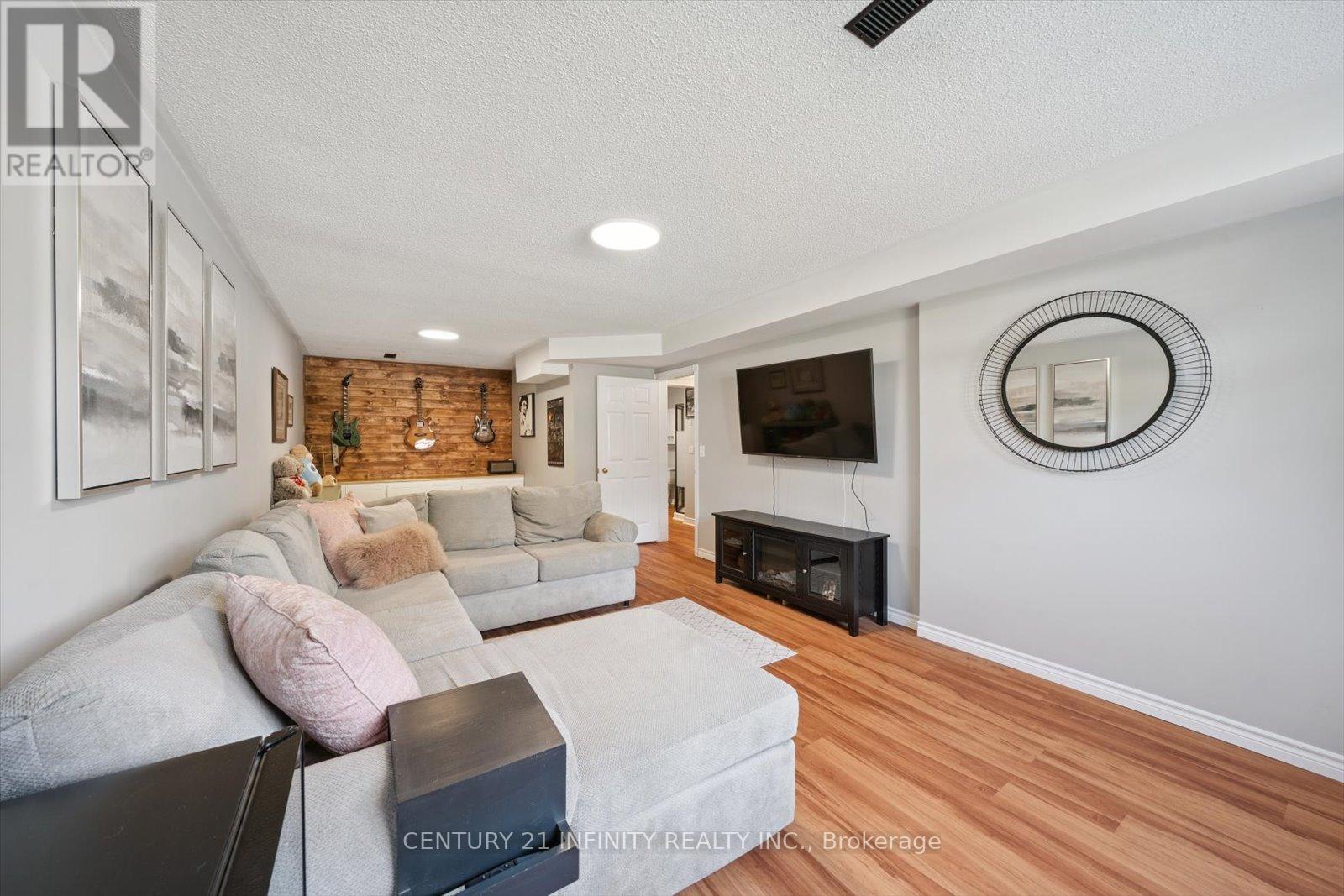 1049 Glenhare Street, Cobourg, Ontario  K9A 5B8 - Photo 33 - X12806634