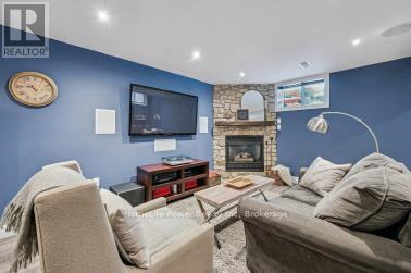 21 Warren Street, Guelph (Grange Road), Ontario  N1E 7K4 - Photo 21 - X12806744