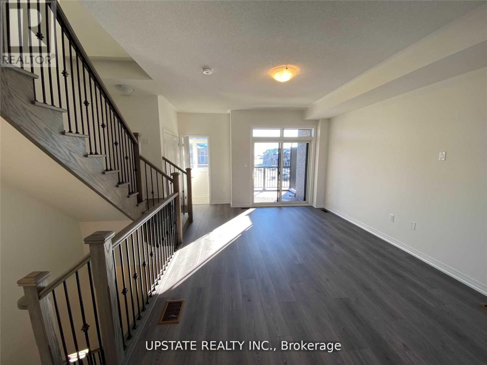 120 Purple Sage Drive, Brampton (Bram East), Ontario  L6P 4P4 - Photo 4 - W12806584