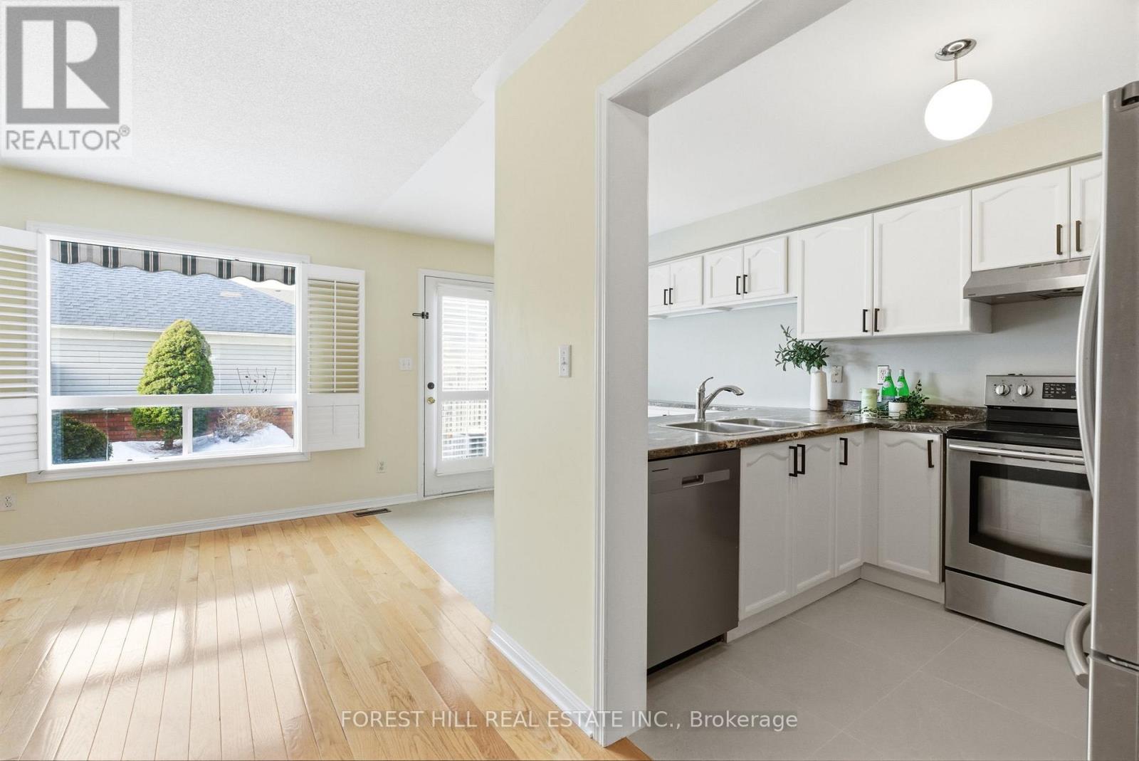 38 Bayside Gate, Whitby, Ontario  L1N 9T1 - Photo 15 - E12804116