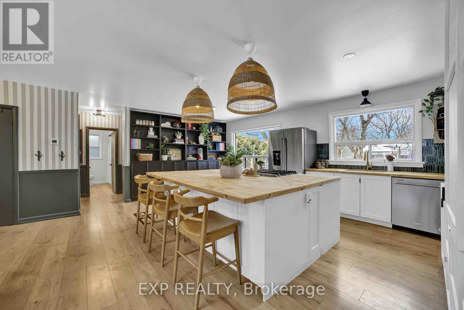 271 LINDEN AVENUE, Burlington, Ontario