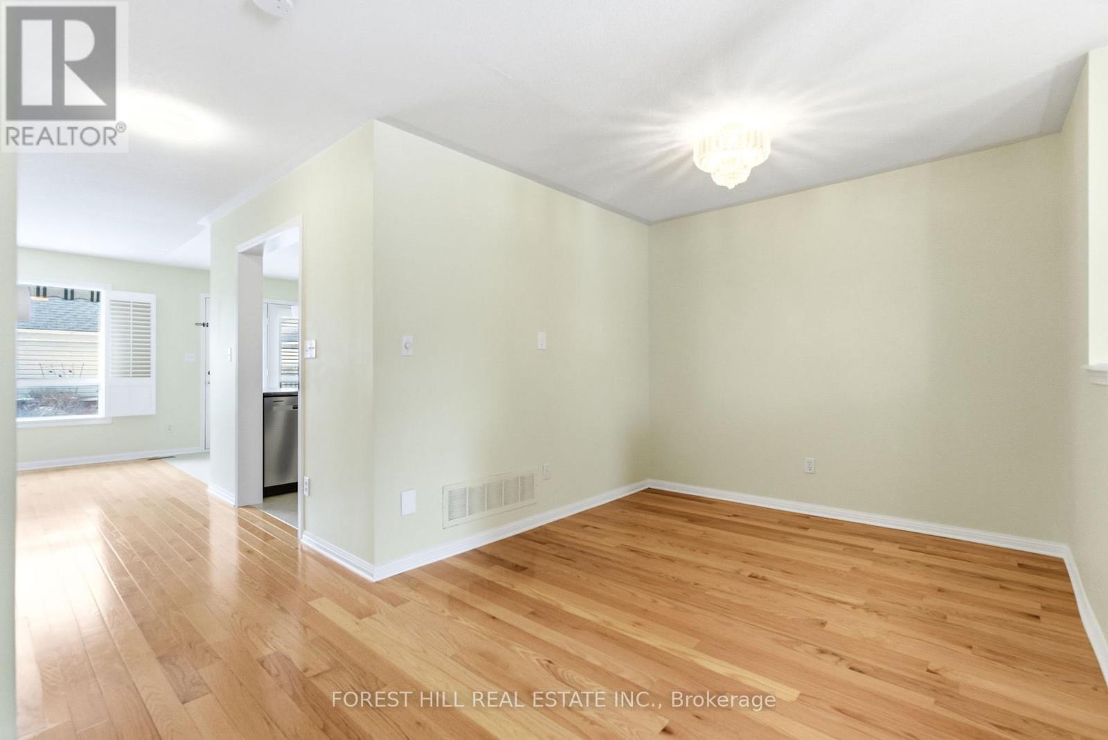 38 Bayside Gate, Whitby, Ontario  L1N 9T1 - Photo 9 - E12804116