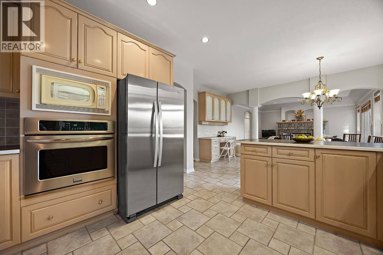 2970 Forestridge Place, Coquitlam, British Columbia  V3E 3M6 - Photo 16 - R3090382