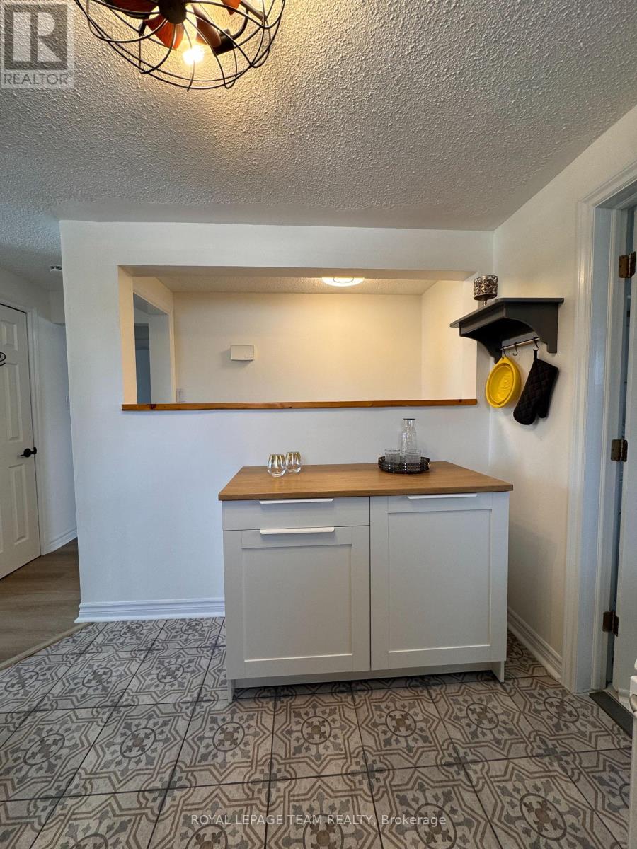 2 - 1133 Maisonneuve Street, Ottawa, Ontario  K1C 1K9 - Photo 11 - X12806598